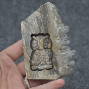 Crystal Quartz Cluster Owl Carving 153 grams #01