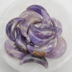 Chevron Amethyst Crescent Moon  - 3cm - 1 Count