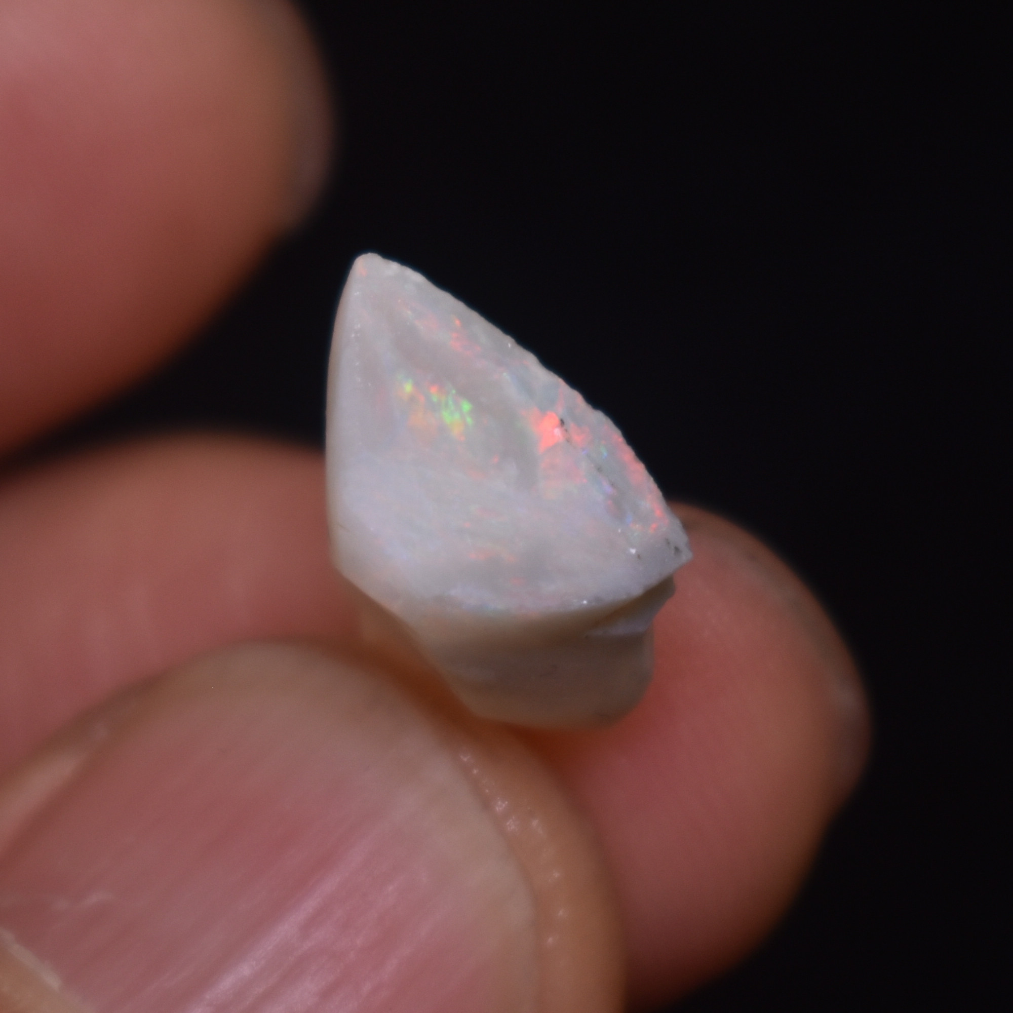 Lightning Ridge Raw Rough Opal Specimen from Australia, 4ct weight #35