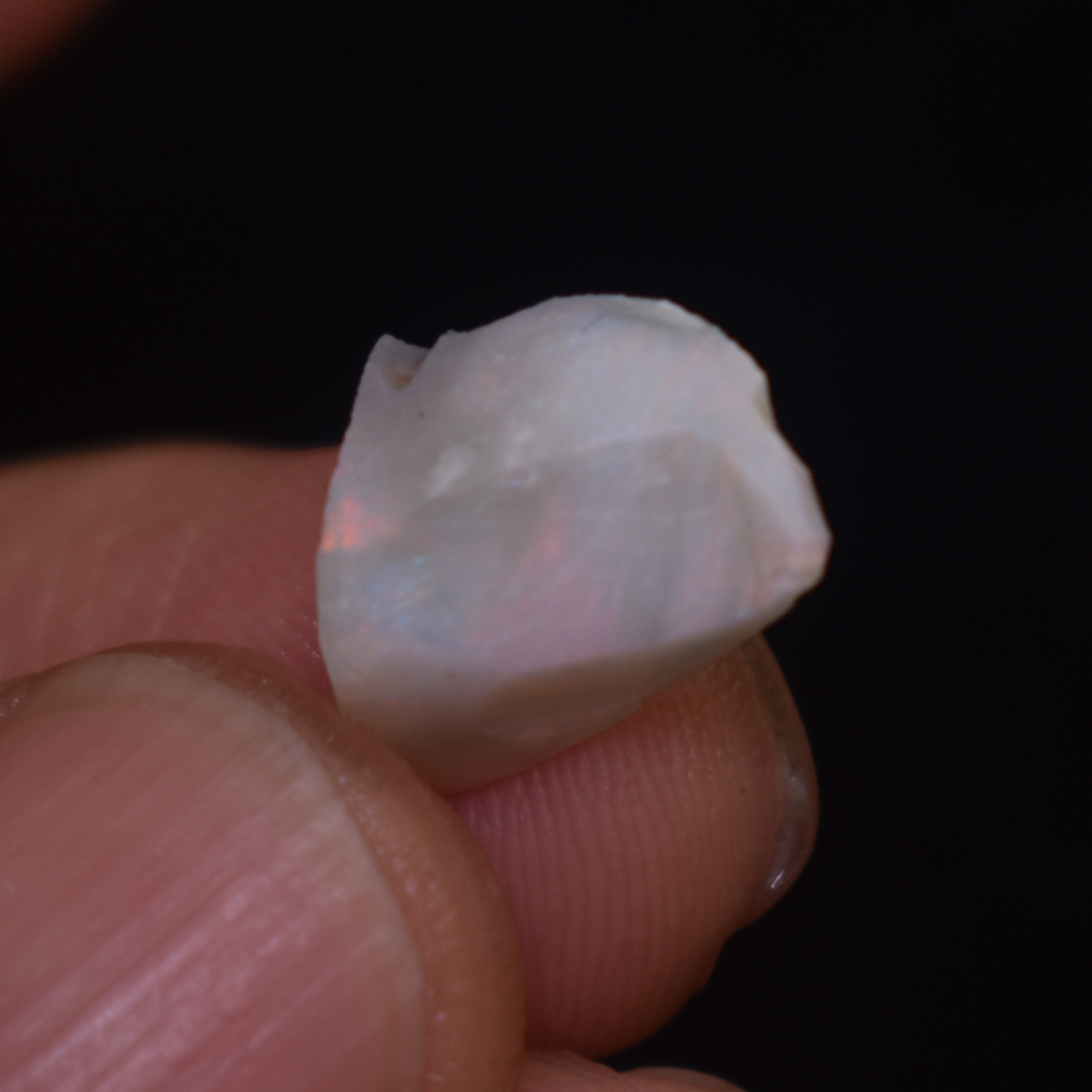 Lightning Ridge Raw Rough Opal Specimen from Australia, 4ct weight #35 - Image 4