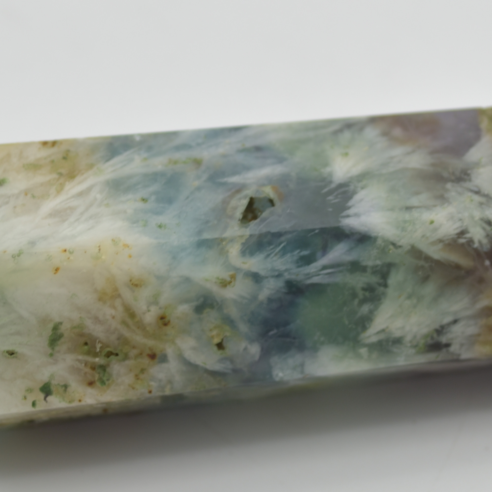 Snowflake Fluorite Point, Tower, Wand - 189 grams - Image 7