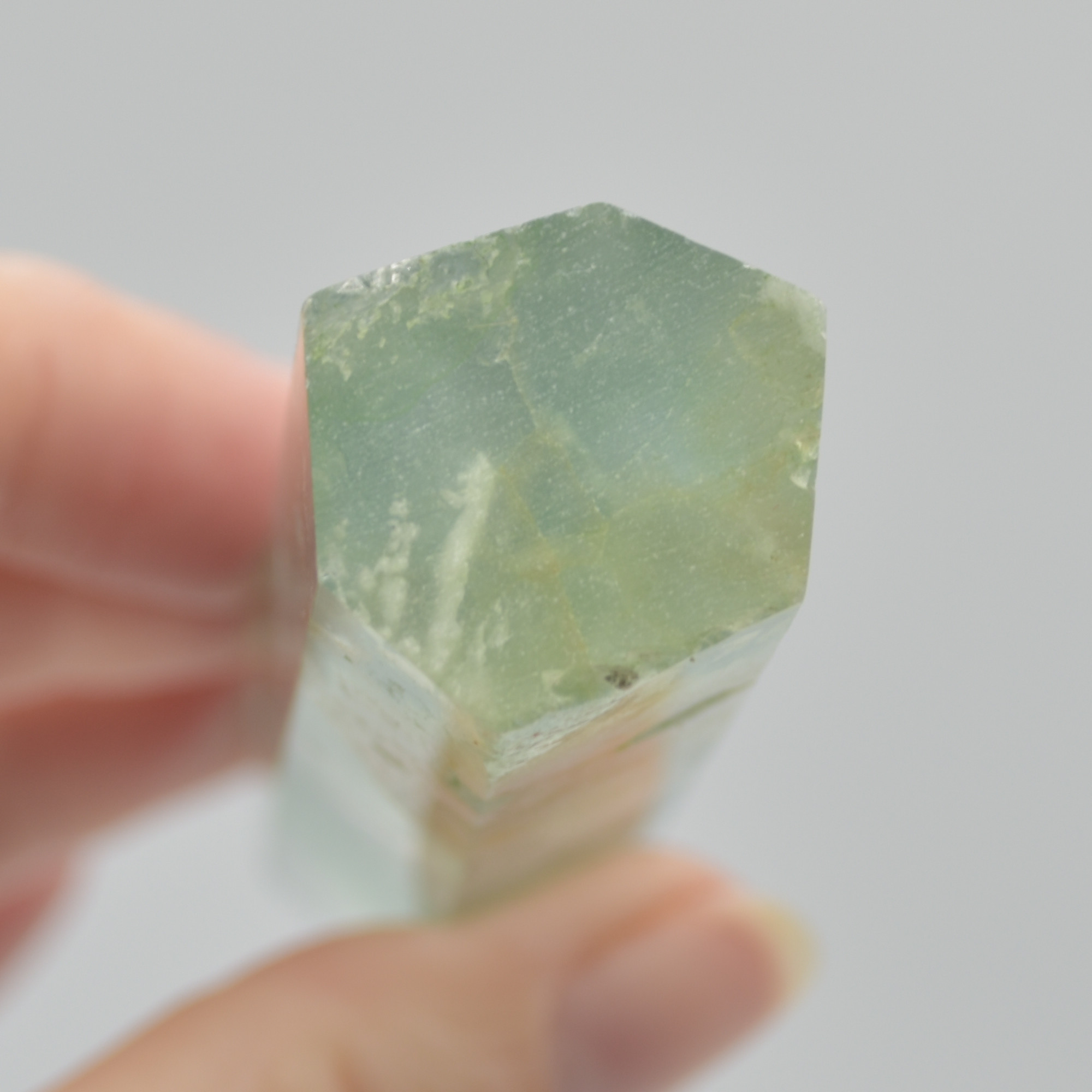 Snowflake Fluorite Point, Tower, Wand - 92 grams - Image 4
