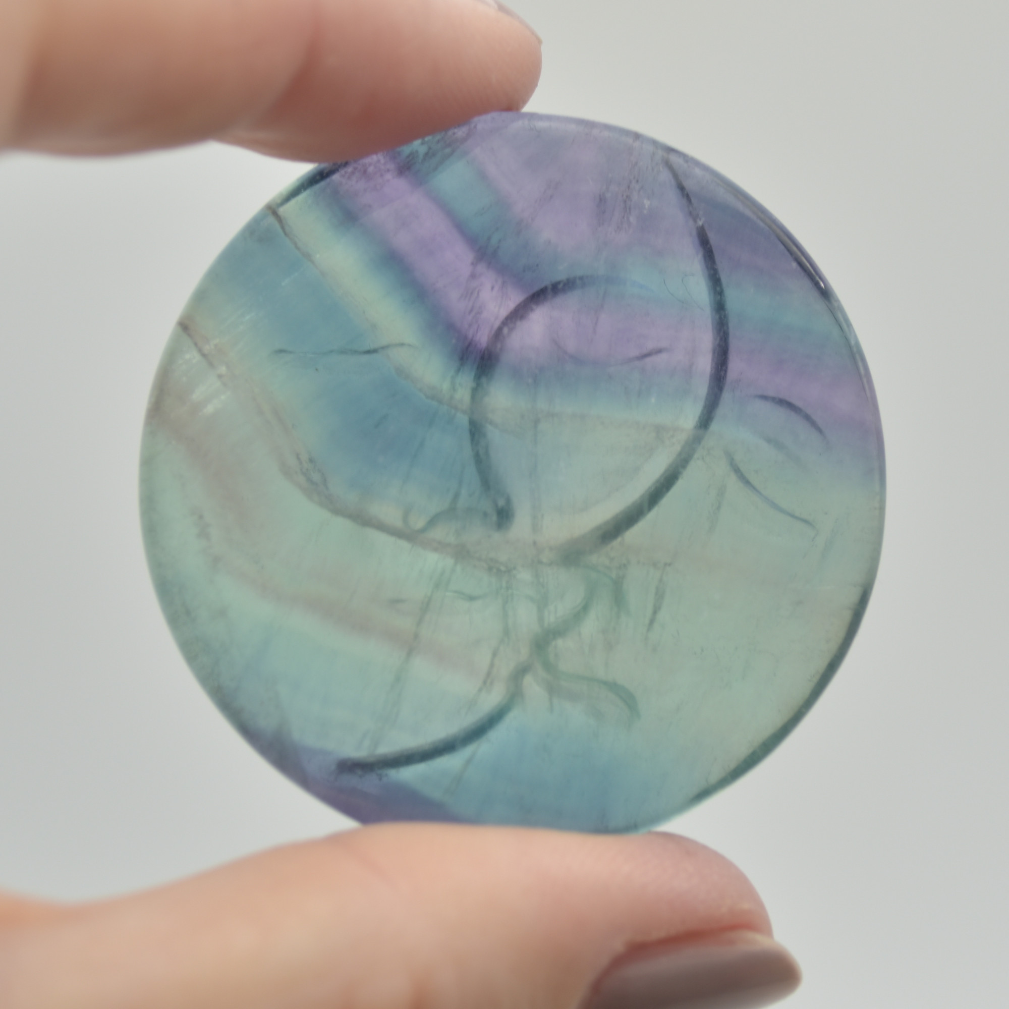 Rainbow Fluorite Sun and Moon Face - 4.5cm - 40 grams - 1 count - Image 2