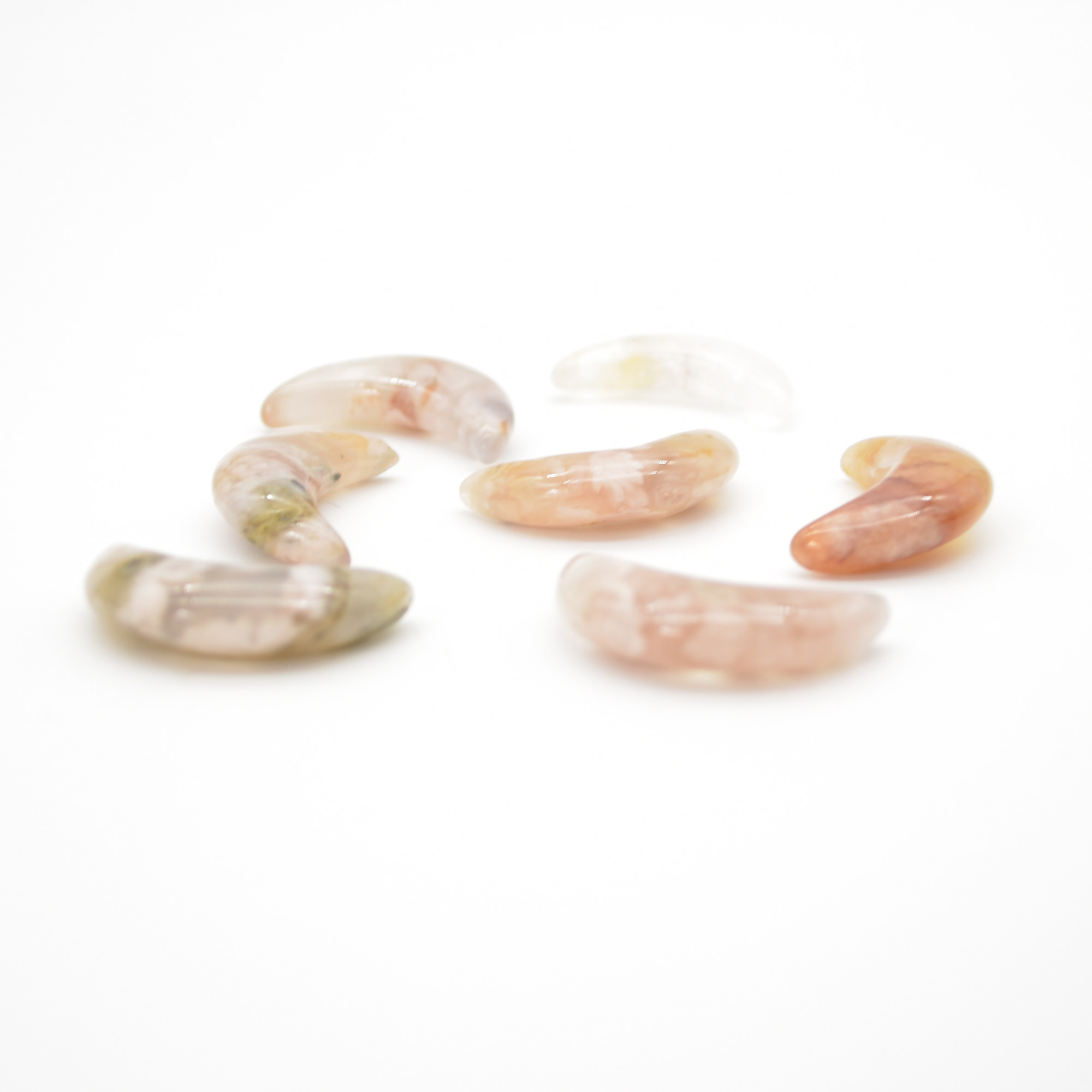 Flower Agate Crescent Moon - 3cm - 1 Count - Image 4