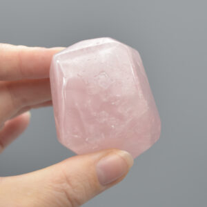Rose Quartz Freeform Free Form - 147 grams #012