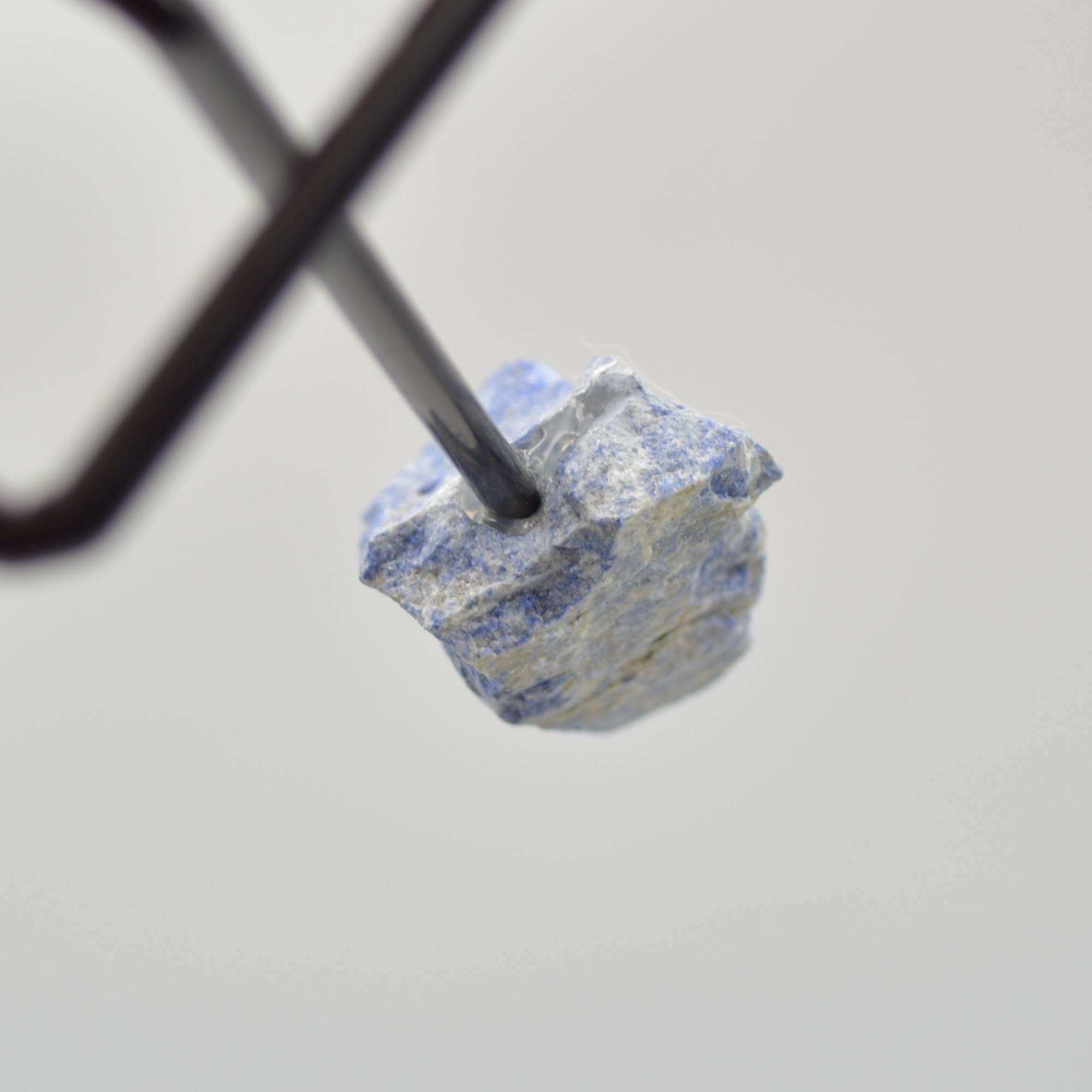 Raw Lapis Lazuli Specimen Rock with Stand - 65 grams #01 - Image 3