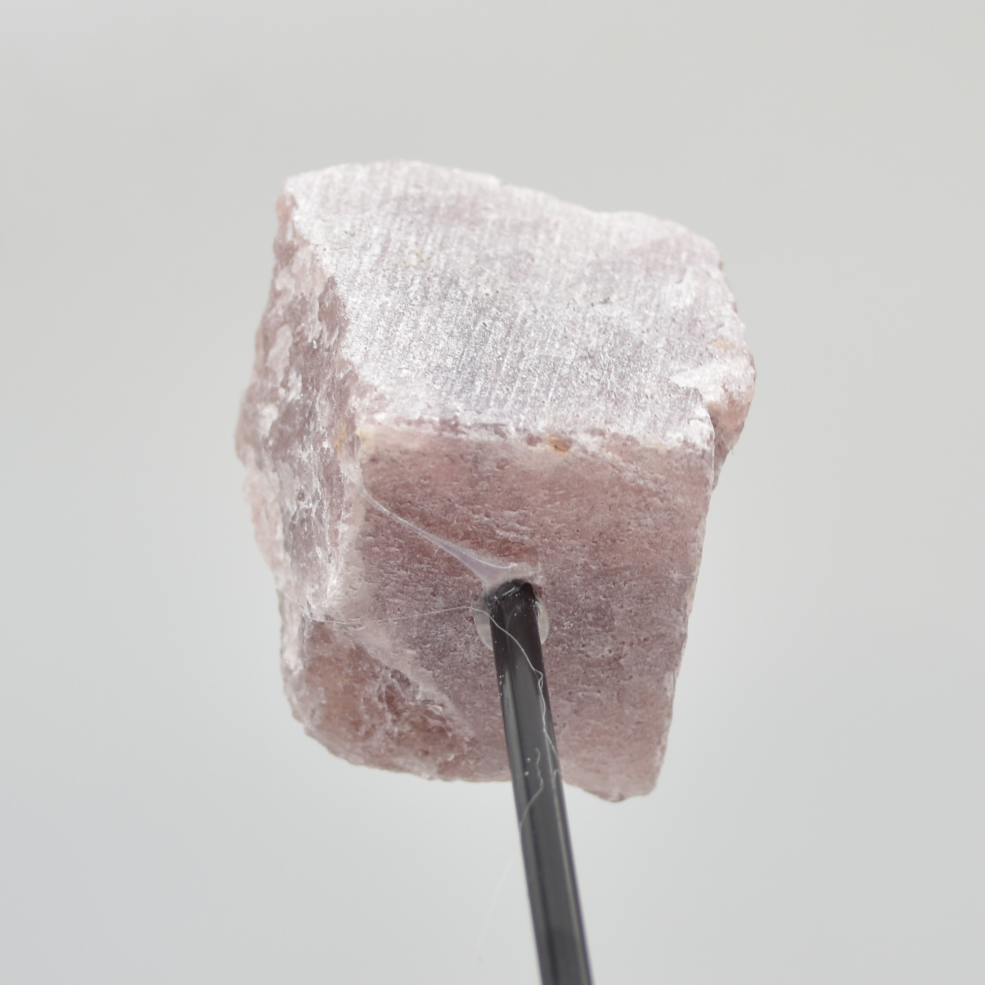 Raw Strawberry Quartz Specimen Rock with Stand - 107 grams #03 - Image 3