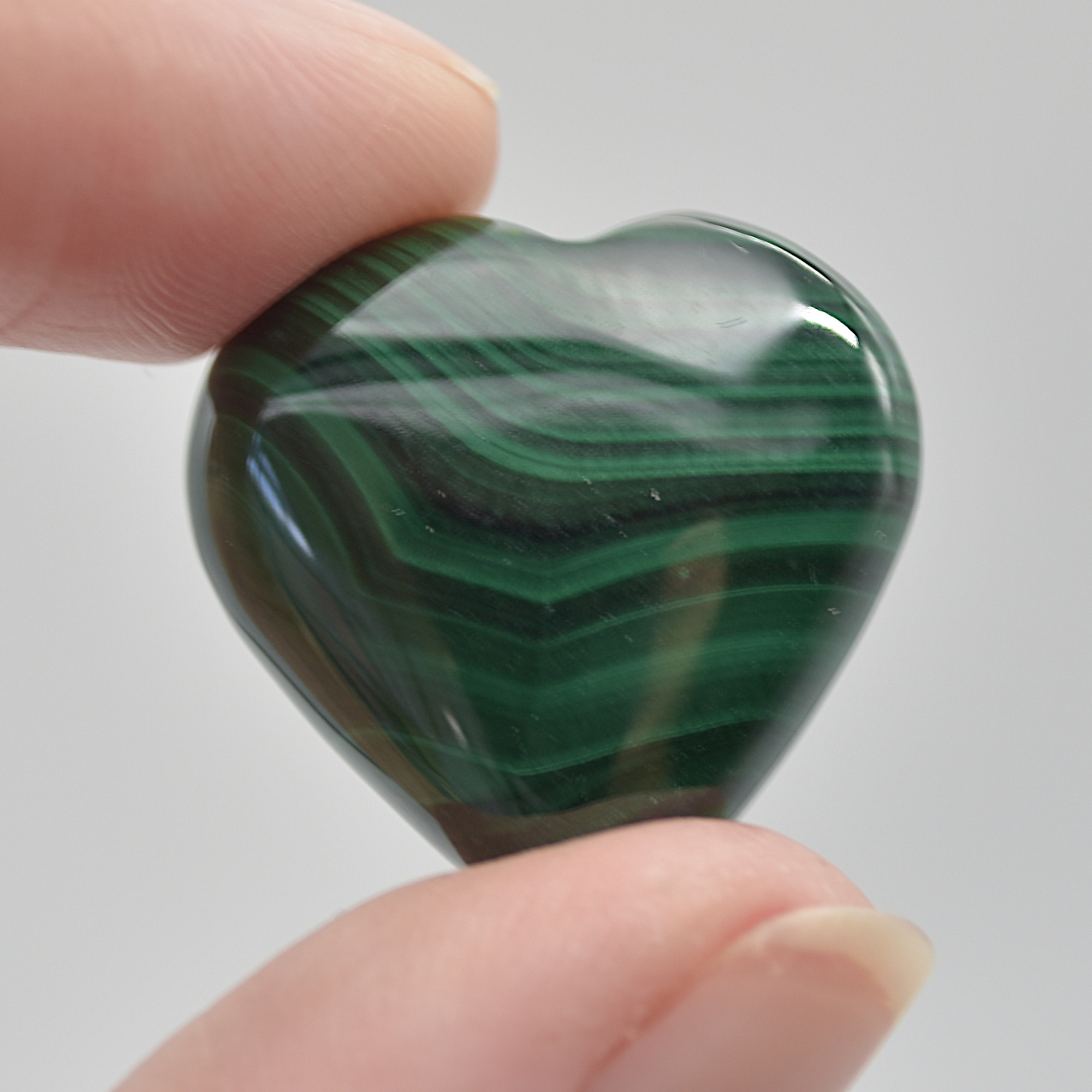 Malachite Carved Gemstone Hearts- 2cm- 2.5cm - 1 or 4 Count - Image 5