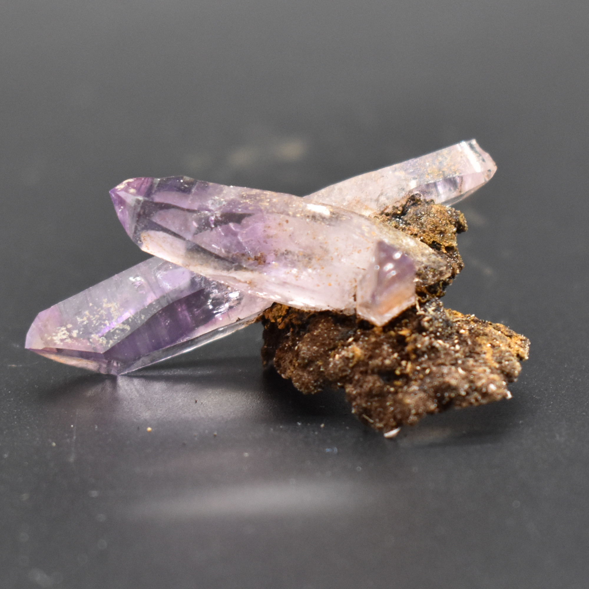 Vera Cruz Amethyst Raw Crystal Cluster - 13 grams - #08