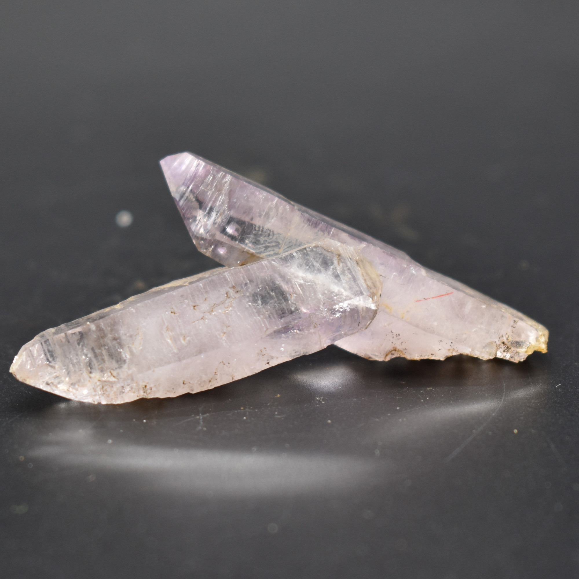 Vera Cruz Amethyst Raw Crystal Cluster - 21 grams - #22