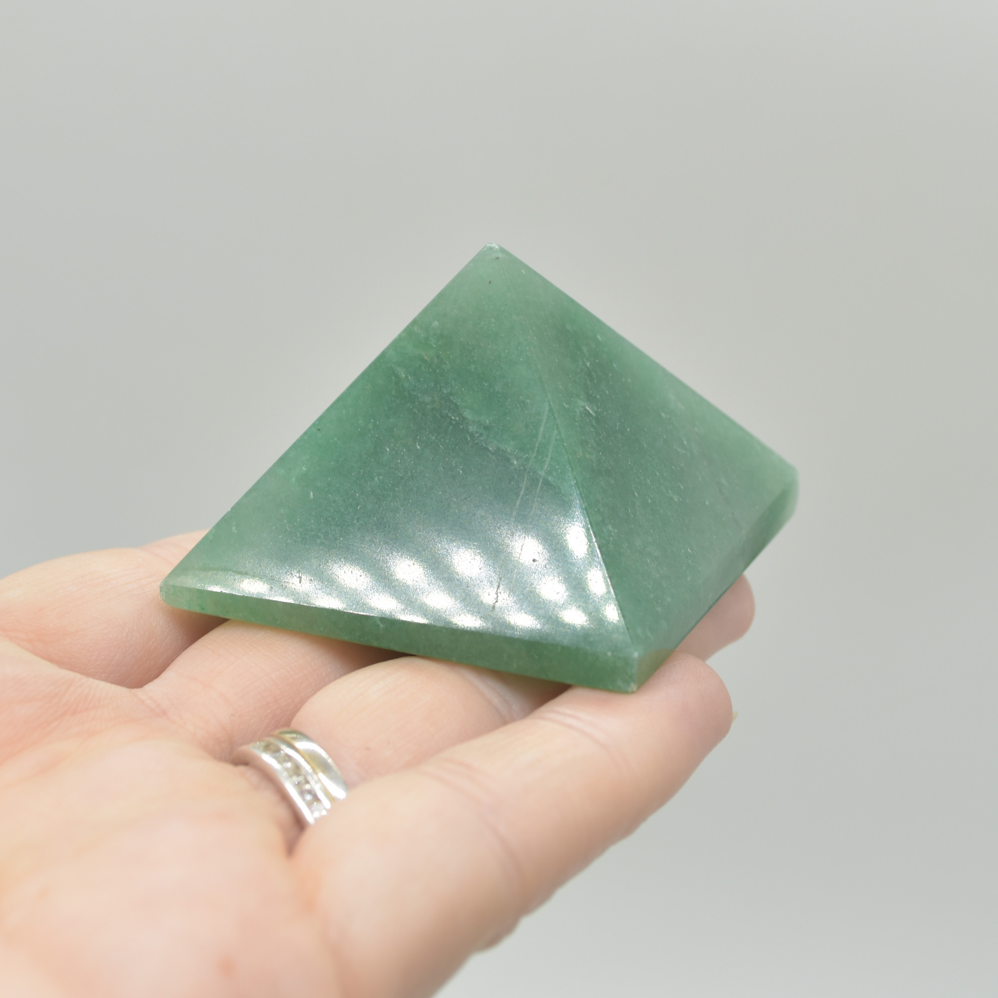 Green Aventurine Crystal Pyramid - High Quality - 5cm - 1 Count - Image 5
