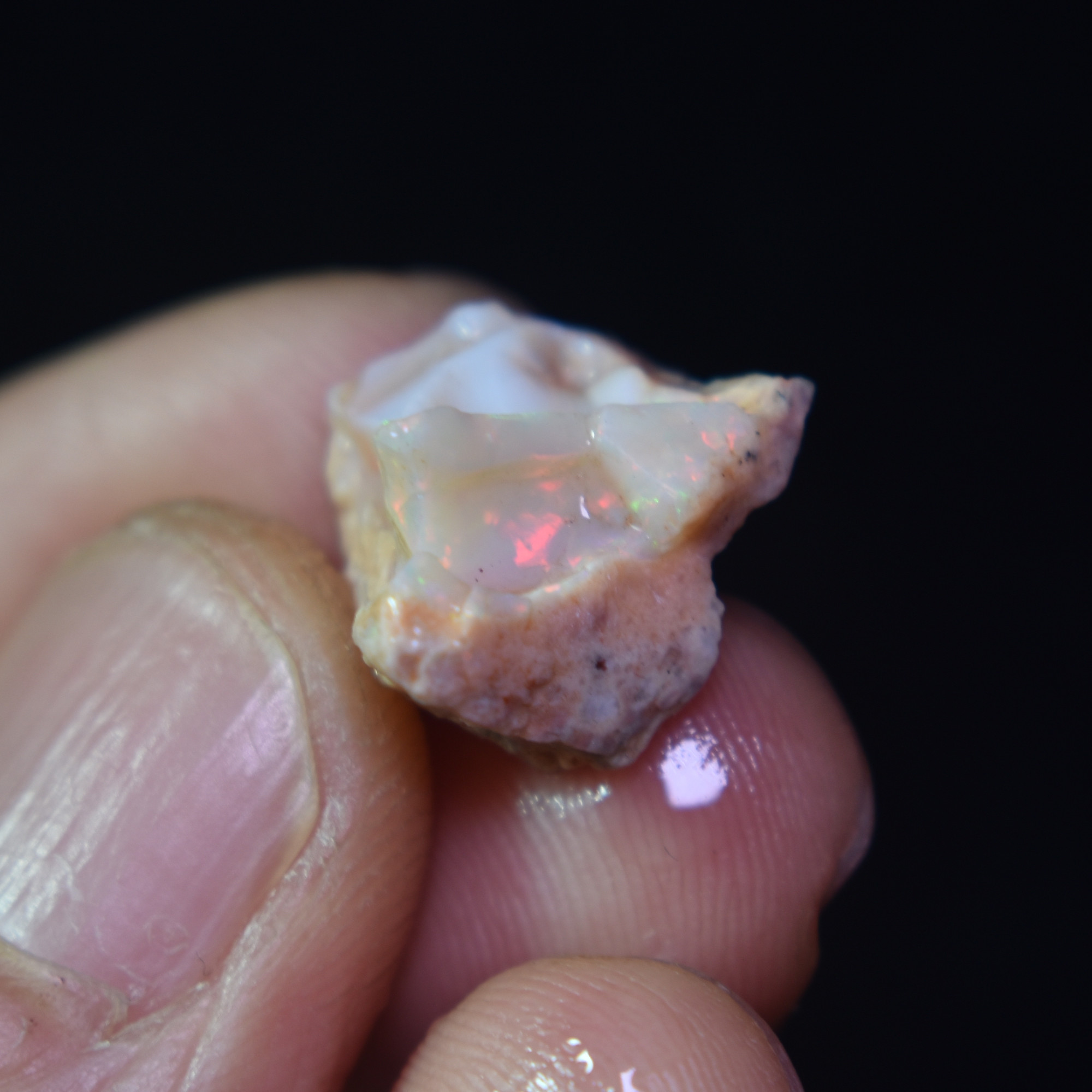 Mexican Rough Raw Fire Opal in Matrix Specimen Stone - 8ct #07 - Image 4