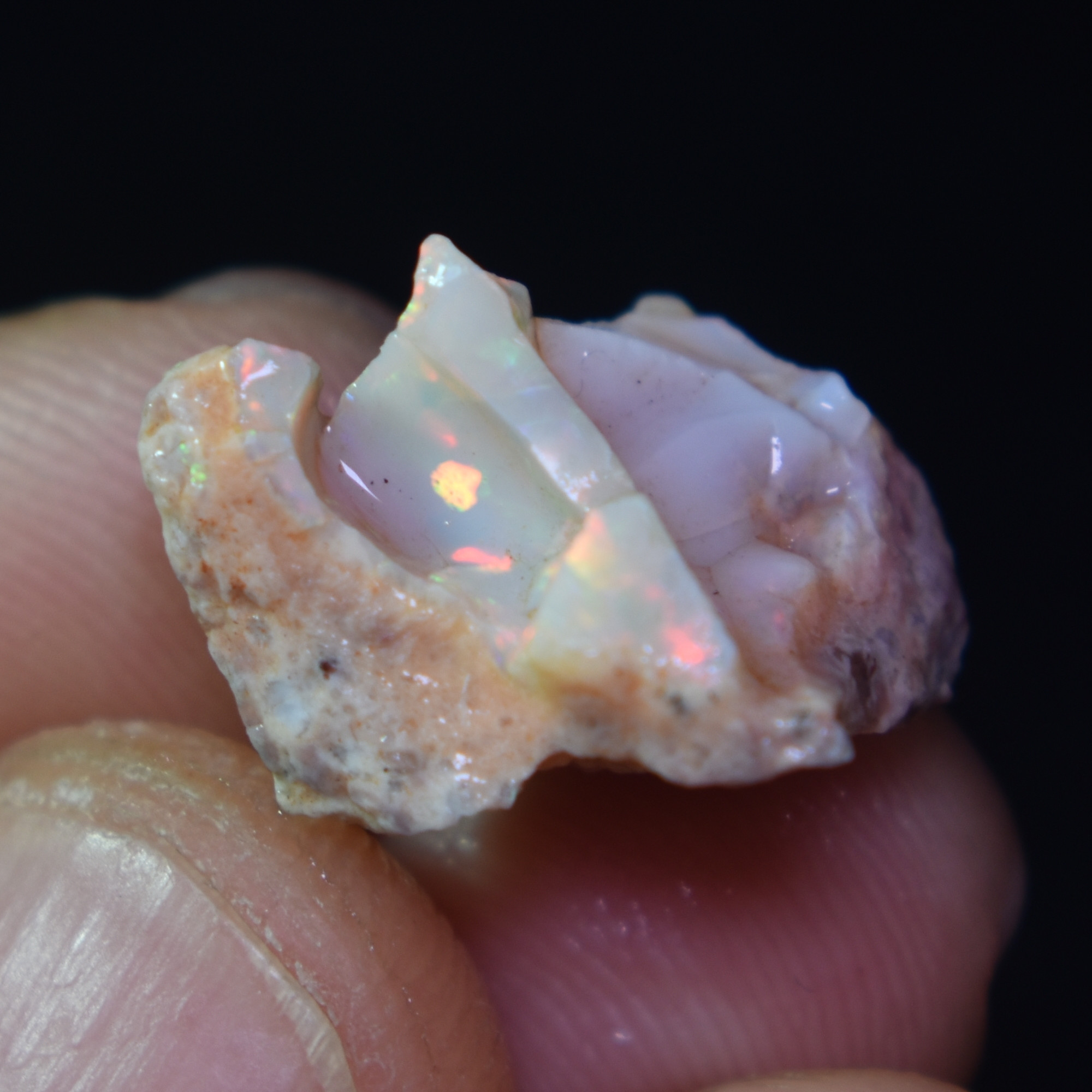 Mexican Rough Raw Fire Opal in Matrix Specimen Stone - 8ct #07 - Image 5