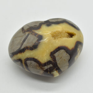 Large Septarian (AKA Dragon Stone) Crystal Puffy Heart - 9cm - 911 grams #02