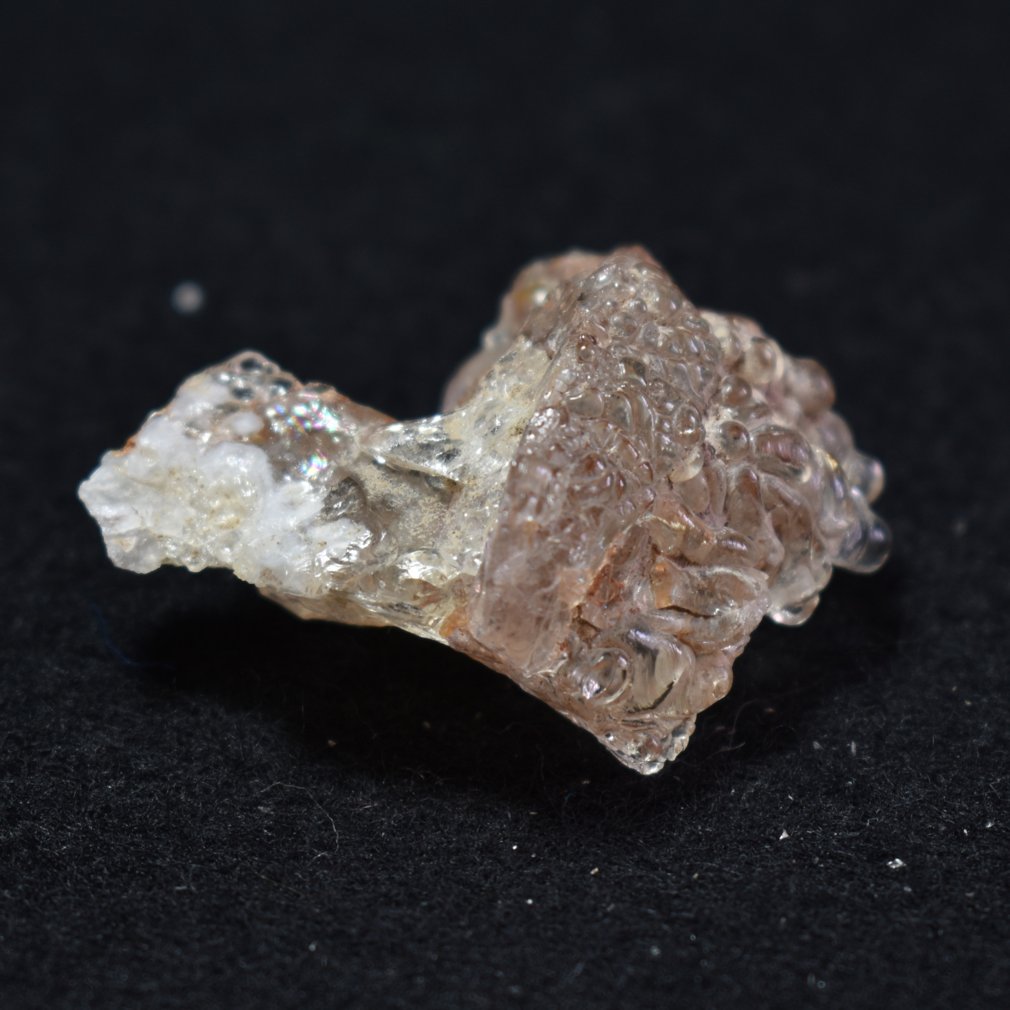Mexican Hyalite Opal Collector Grade Specimen Stone - UV Reactive Fluorescent - 26 grams #26 - Image 2