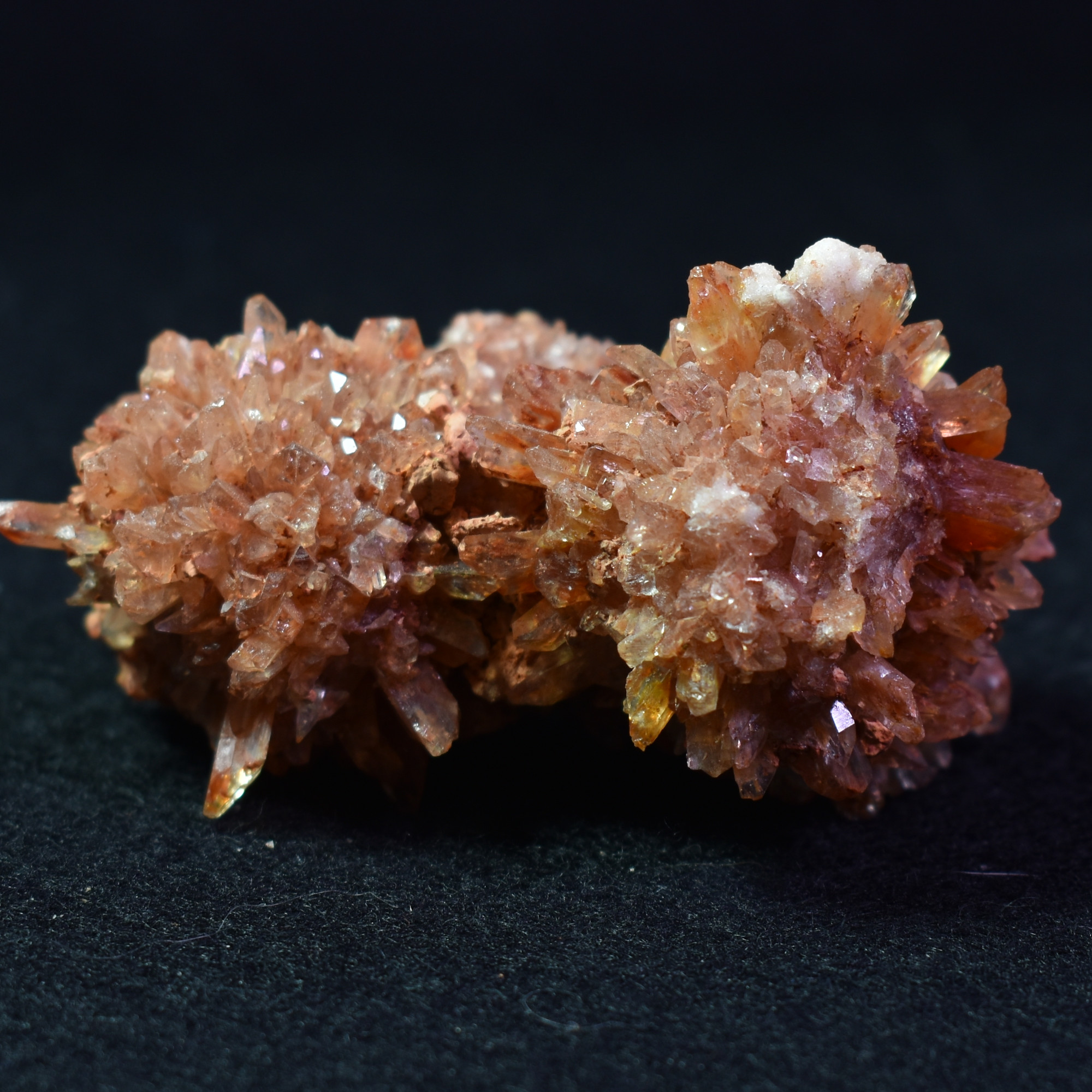Creedite Crystal Cluster Specimen with Fluorite from Navidad Mine, Durango Mexico - 77 grams #06 - Image 2