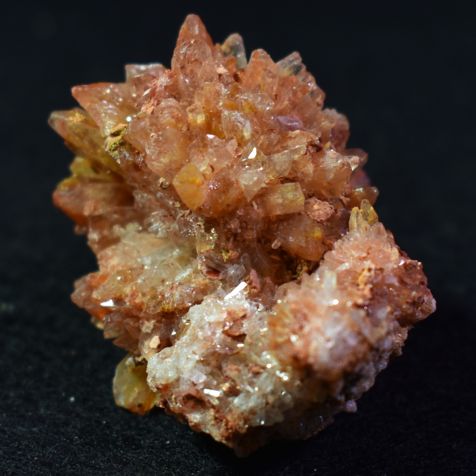 Creedite Crystal Cluster Specimen from Navidad Mine, Durango Mexico - 34 grams #14 - Image 5