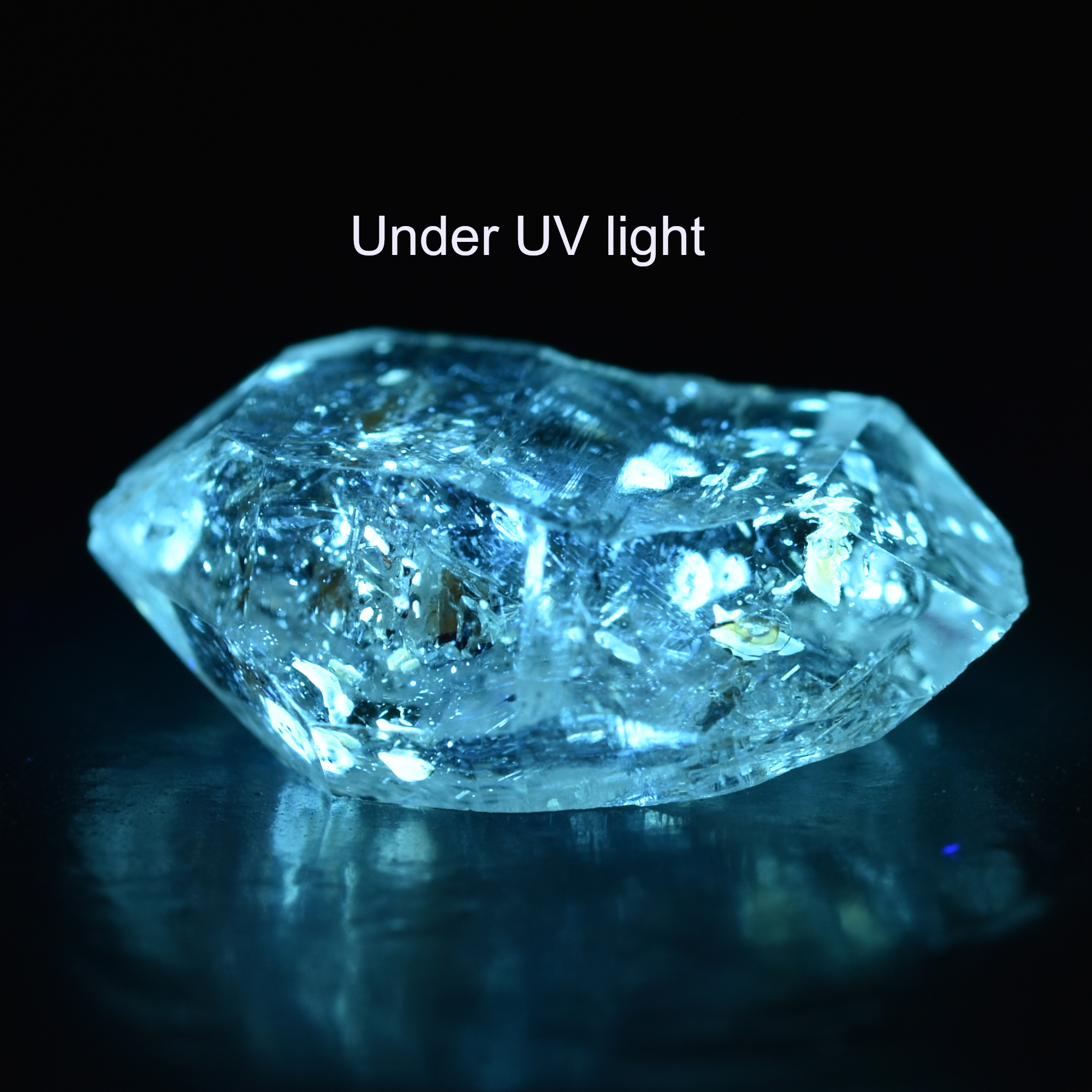 Golden Enhydro Petroleum Oil Diamond Quartz UV Fluorescent with Moving Bubble from Pakistan - 9.5ct #09 - Image 3