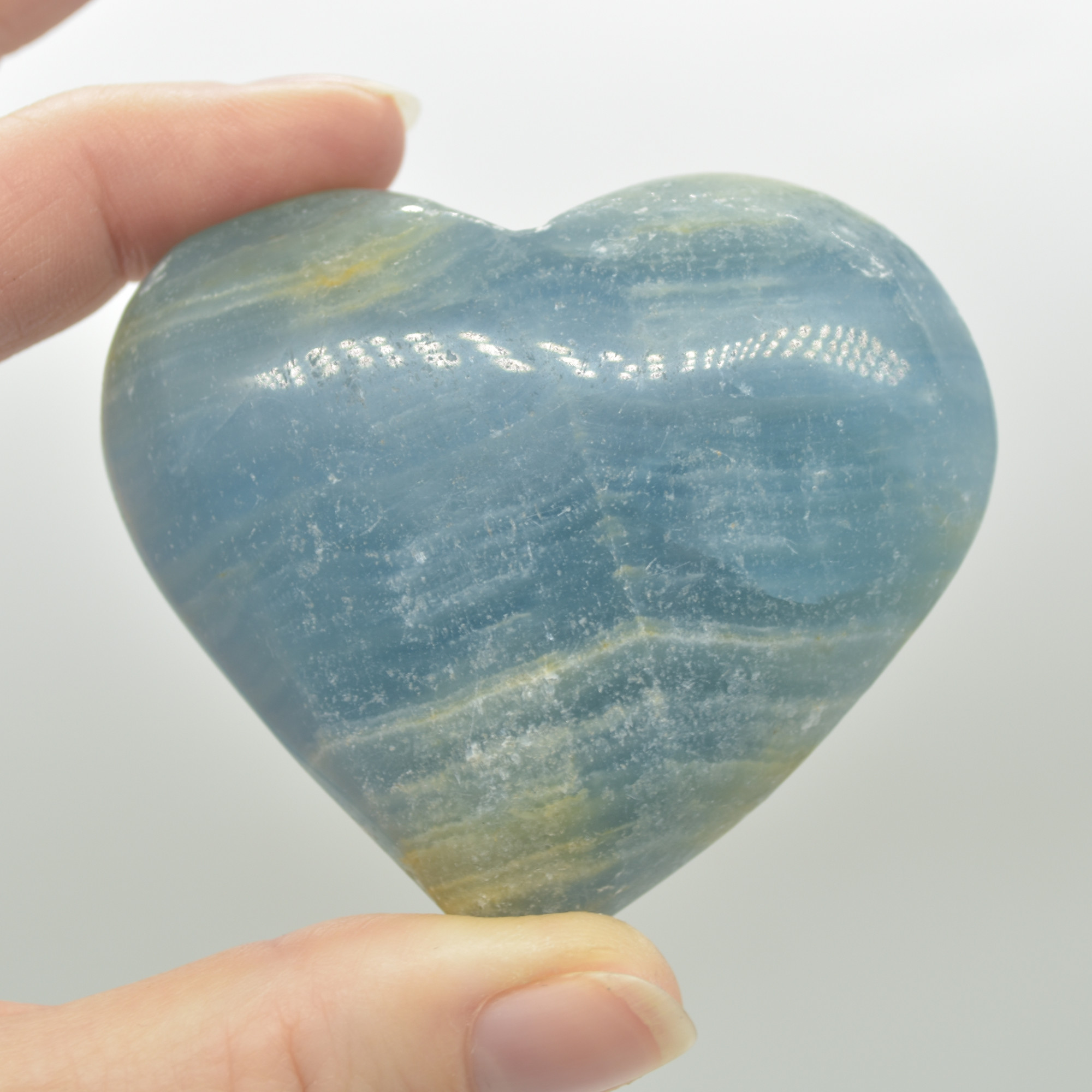 Blue Onyx Lemerian Aquatine Calcite Crystal Puffy Heart - 132 grams - 5.5cm #01 - Image 2