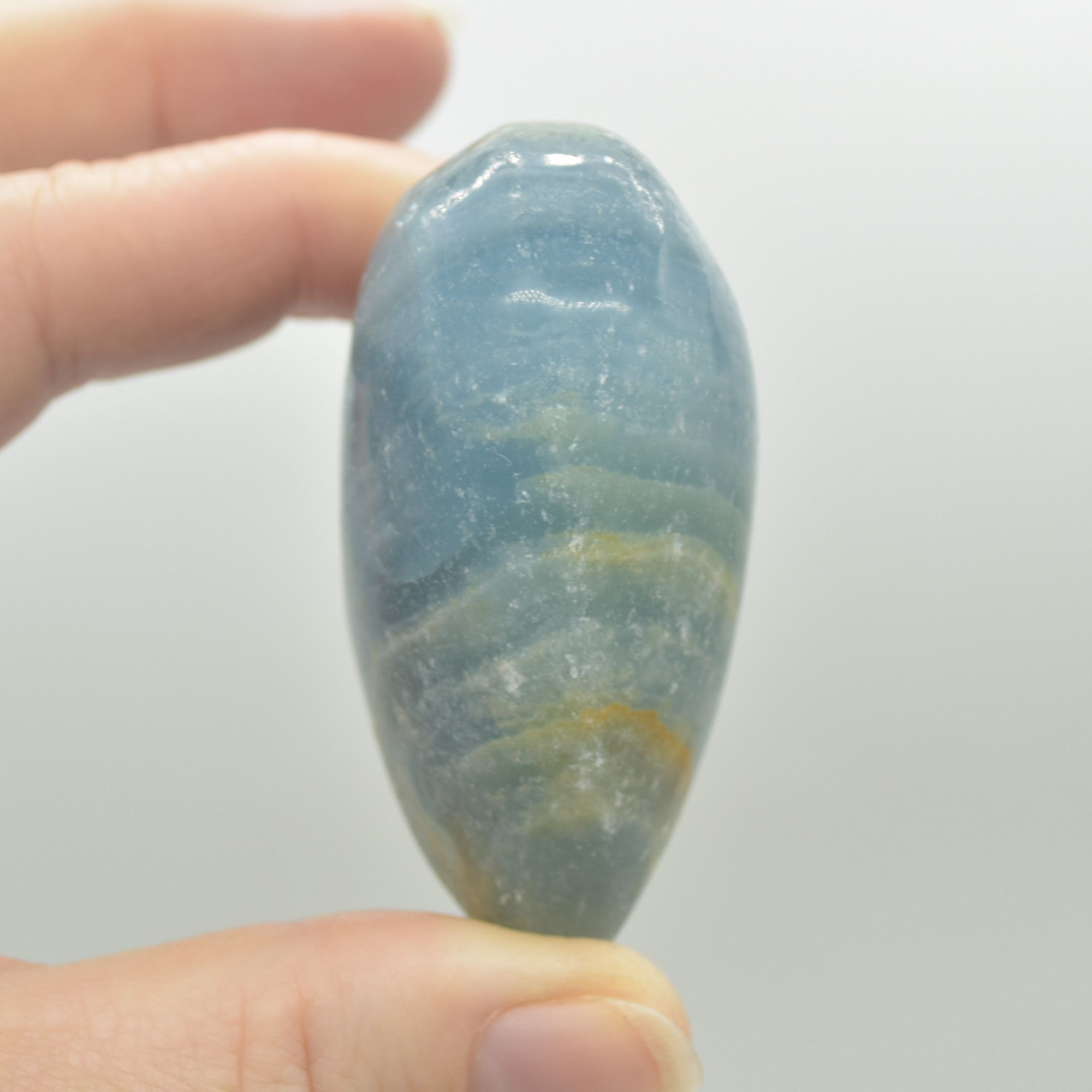 Blue Onyx Lemerian Aquatine Calcite Crystal Puffy Heart - 132 grams - 5.5cm #01 - Image 3