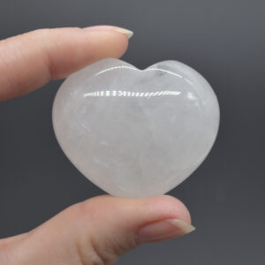 Crystal Quartz Crystal Puffy Heart - 4.5cm x 2.5cm - 1 Count