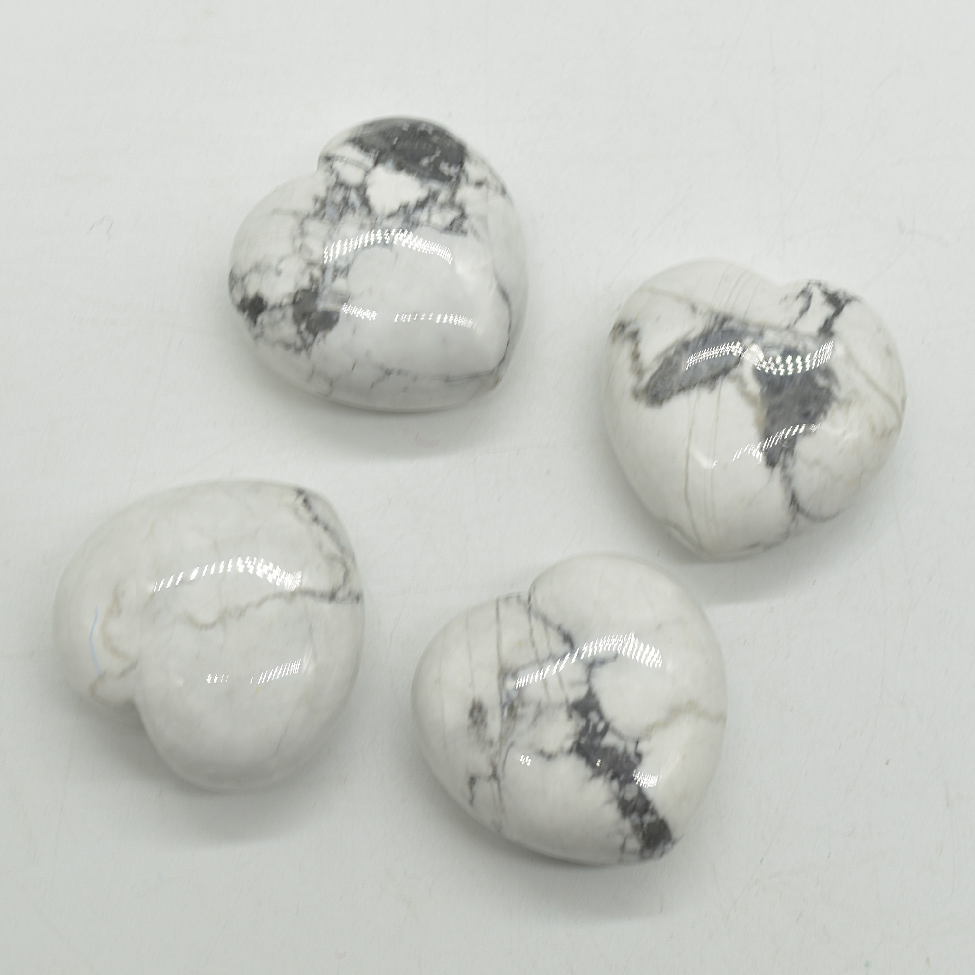 White Howlite Crystal Puffy Heart - 4cm - 1 Count - Image 3