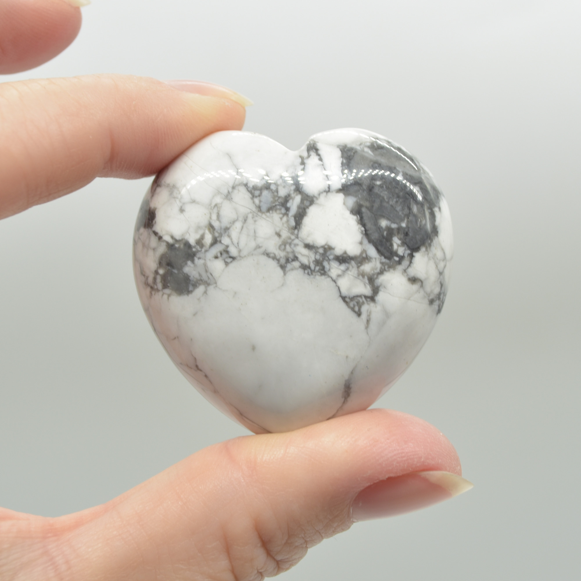 White Howlite Crystal Puffy Heart - 4cm - 1 Count