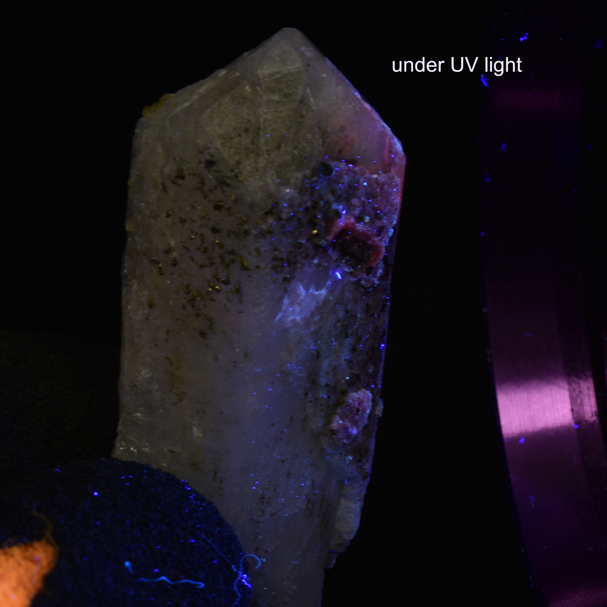 Danburite (with Pyrite and Calcite) UV Reactive Crystal Raw Point Specimen from Mexico - 24 grams - #18 - Image 3