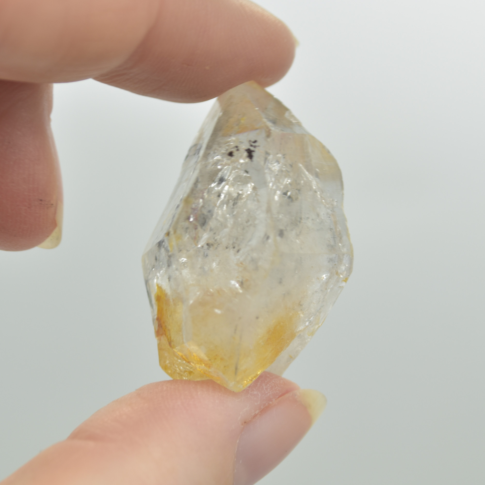 Fluid Inclusion / Enhydro Raw Quartz Point with moving black sand - 19 grams - 1 Count - Image 4