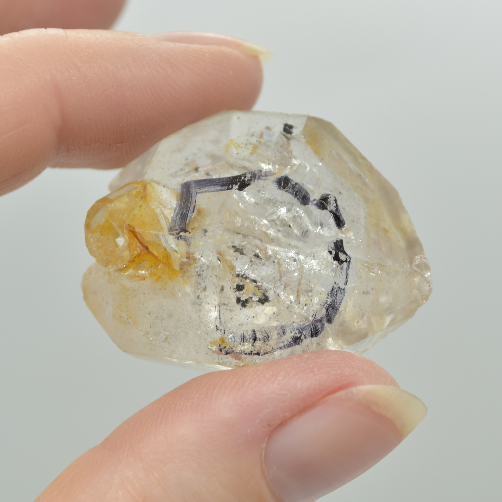 Fluid Inclusion / Enhydro Raw Quartz Point with moving black sand - 19 grams - 1 Count - Image 5