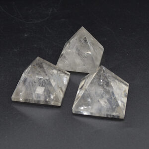 Clear Quartz Crystal Pyramid - 4.2cm  x 4.2cm - 4.5cm x 4.2cm - 4.5cm - 75 - 80 grams