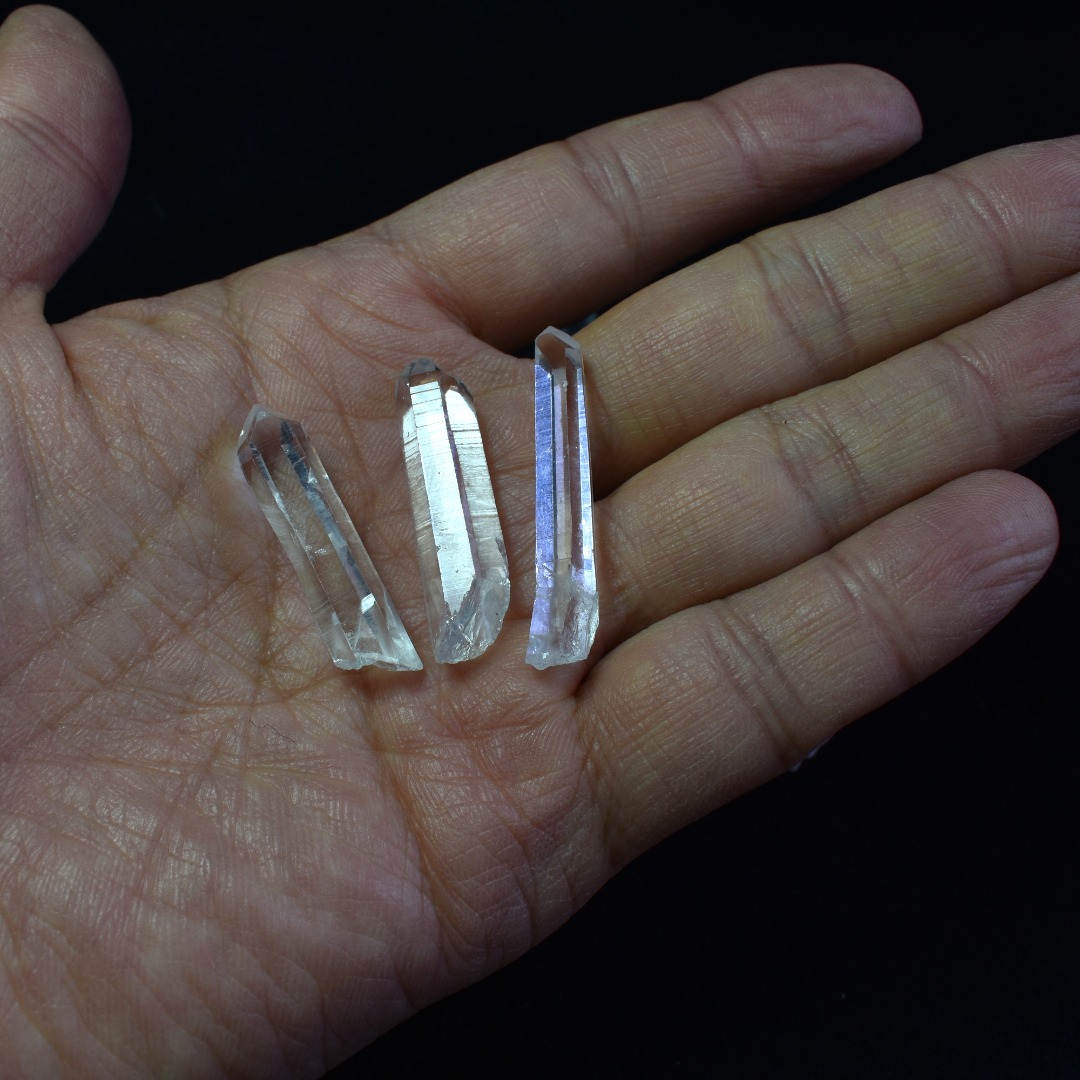 Lemurian Quartz Crystal Small Point, Wand from Colombia - 2 Sizes - 1 Count - Image 4