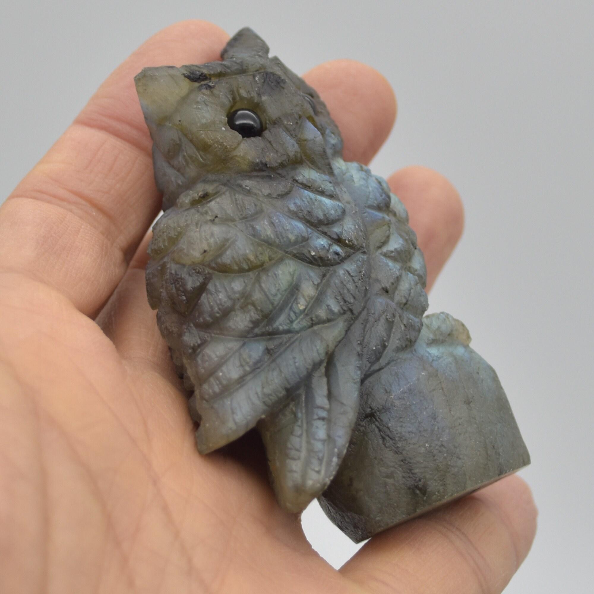 Labradorite Crystal Carved Owl - 7.5cm - 121 grams #08 - Image 3
