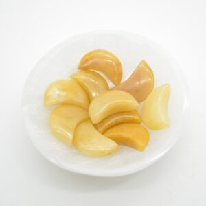 Yellow Jade Crescent Moon  - 3cm - 1 Count
