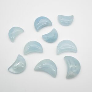 Aquamarine Crystal Moon - 2.2cm - 2.5cm - 1 count