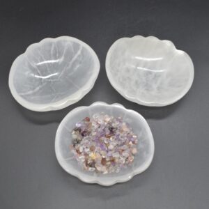 Selenite Shell Shaped Crystal Charging Bowl - 12cm - 1 Count