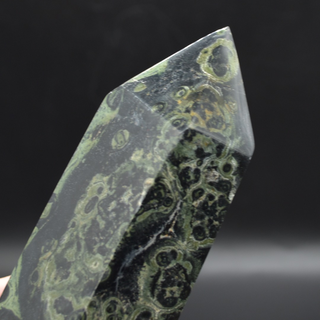 Kambaba Jasper Crystal Point, Tower, Wand - 17.5cm - 837 grams - Image 4