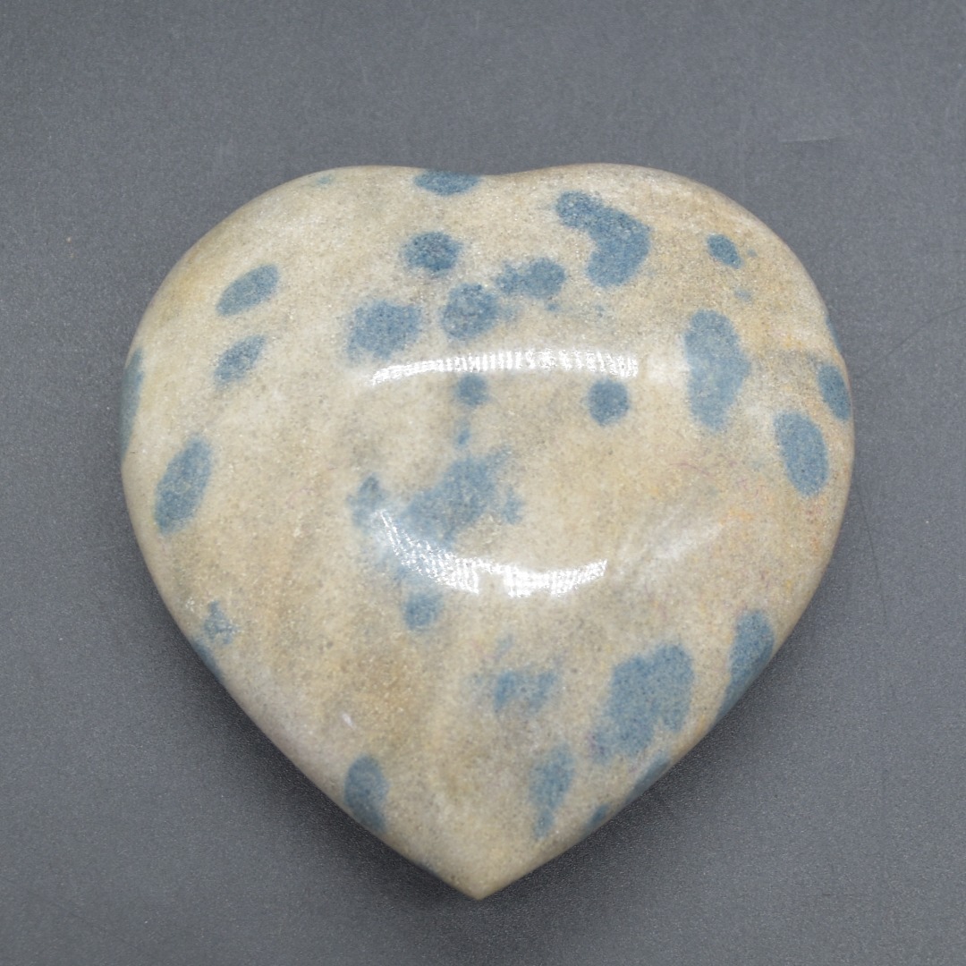 Blue Apatite in Cleavelandite Crystal Puffy Heart - 1 Count - 10cm - 592 grams - Image 7