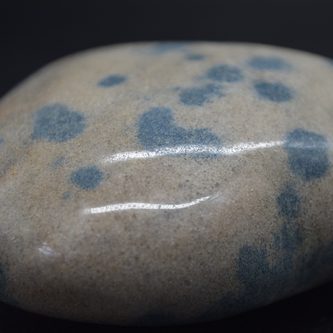 Blue Apatite in Cleavelandite Crystal Puffy Heart - 1 Count - 10cm - 592 grams - Image 6