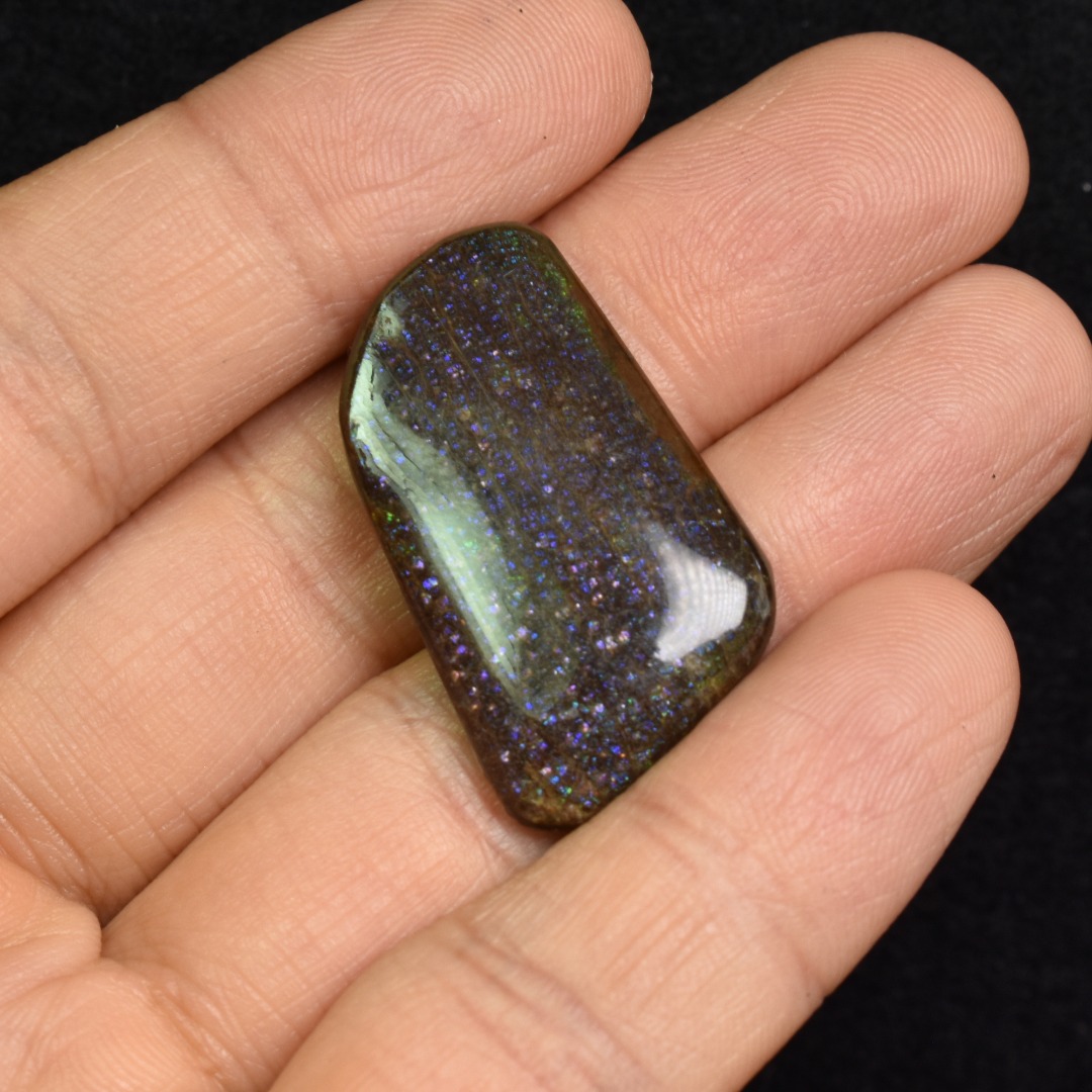 Canadian Natural Ammolite, Ammonite Freeform Polished Cabochon Specimen - 3.2cm x 1.9cm - 5.2 grams - Image 5