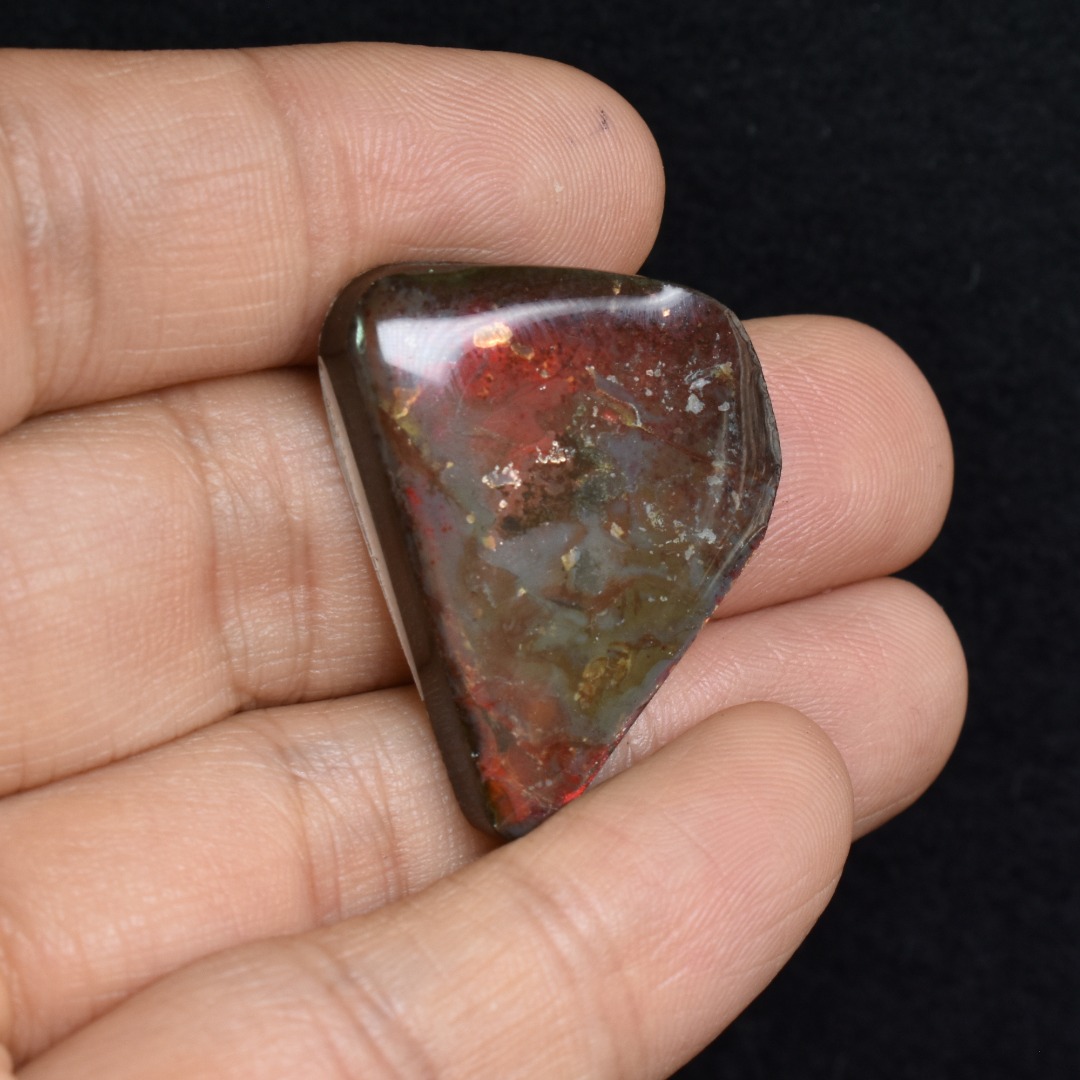 Canadian Natural Ammolite, Ammonite Freeform Polished Cabochon Specimen - 3.1cm x 2.5cm - 5.8 grams - Image 2