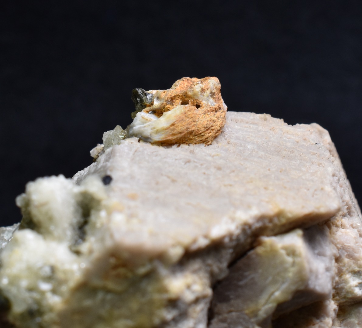 Green Herderite on Feldpar with Schorl Black Tourmaline, Elbaite Green Tourmaline, Albite, Rare, Synergy 12, Crystal Specimen - 122 grams - Image 2