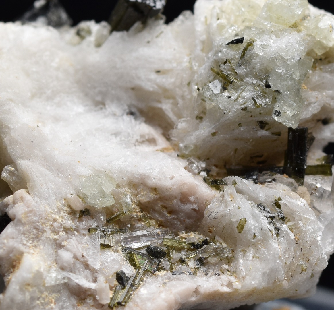 Green Herderite with Elbaite Green Tourmaline, Albite, Quartz, Rare, Synergy 12, Crystal Specimen - 9 grams - Image 8