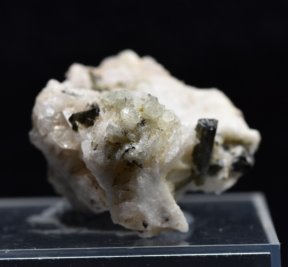 Green Herderite with Elbaite Green Tourmaline, Albite, Quartz, Rare, Synergy 12, Crystal Specimen - 9 grams - Image 2