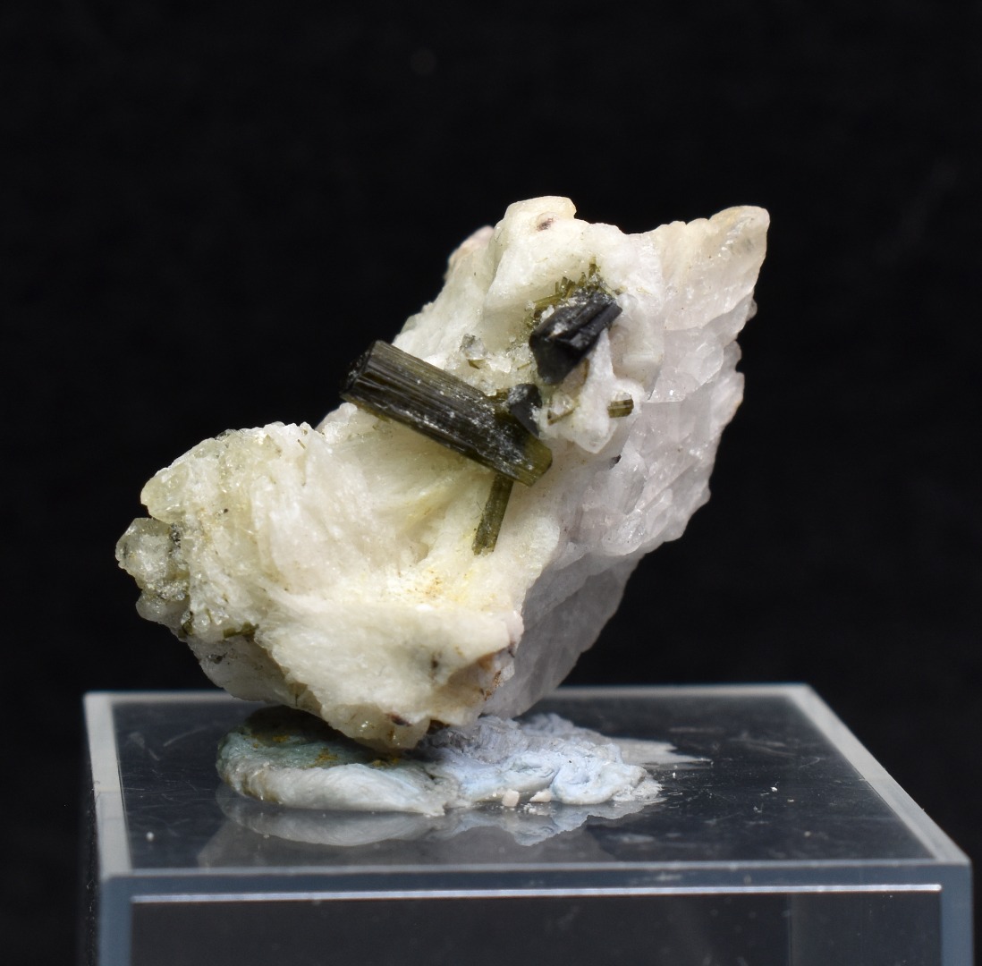 Green Herderite with Elbaite Green Tourmaline, Albite, Quartz, Rare, Synergy 12, Crystal Specimen - 9 grams - Image 6