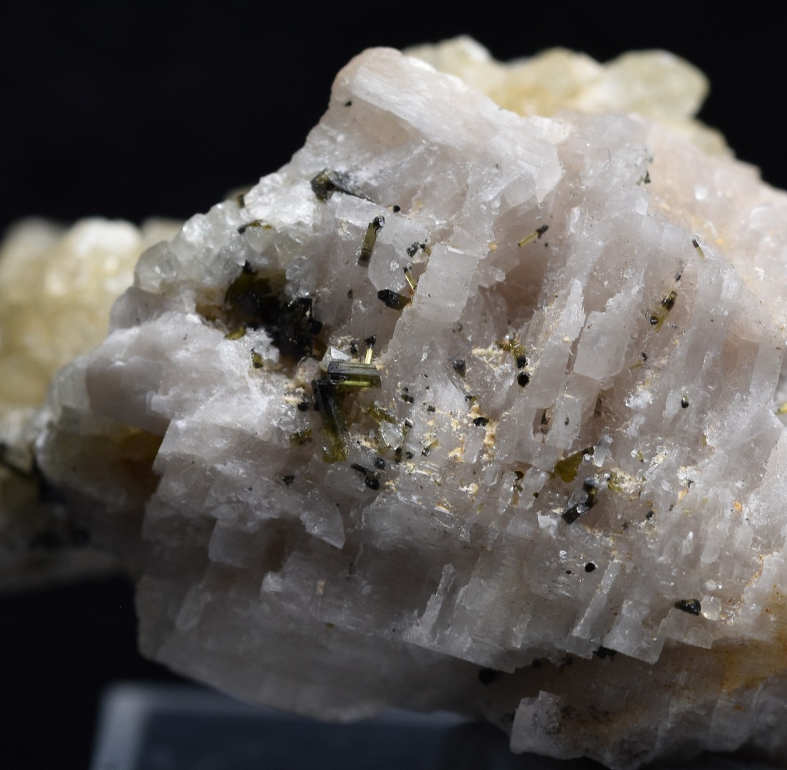 Green Herderite with Elbaite Green Tourmaline, Albite, Rare, Synergy 12, Crystal Specimen - 22 grams - Image 5