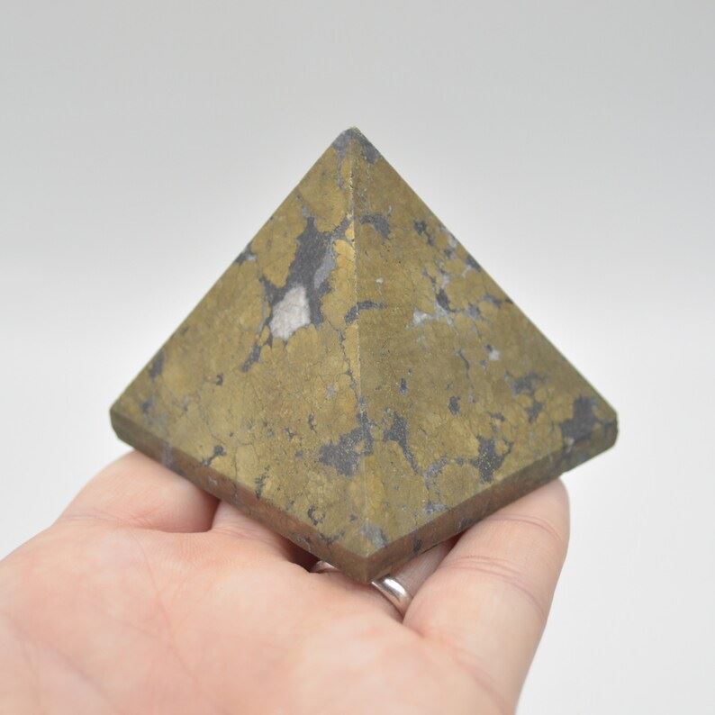 Pyrite Crystal Pyramid Healer's Gold - 230 grams - 5cm x 5cm x 5cm - Image 3