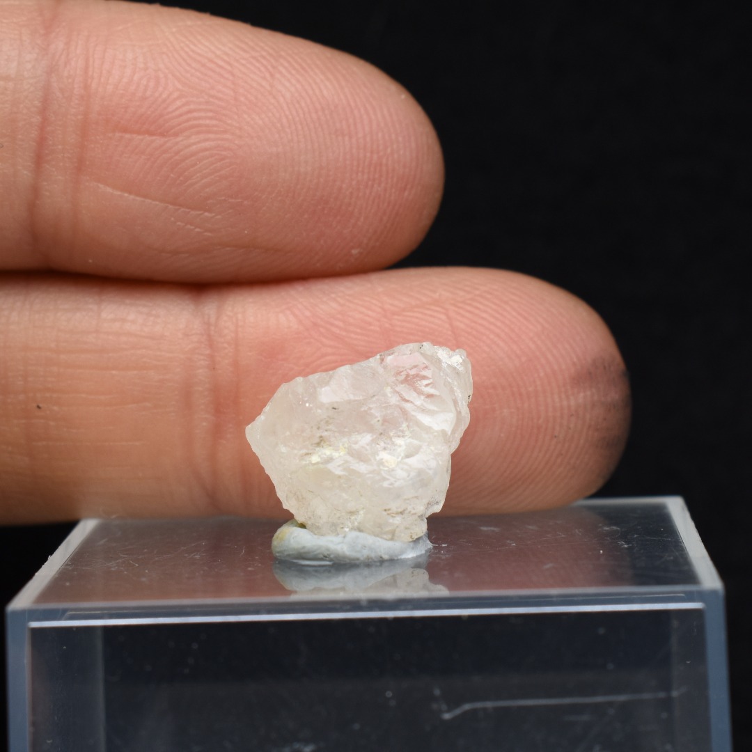 Phenakite, Phenacite RARE Crystal from Ukraine - 8ct, 1.6 grams, 1.4cm - Image 7