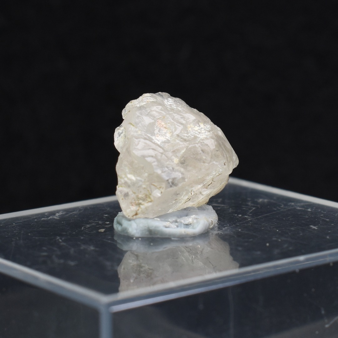 Phenakite, Phenacite RARE Crystal from Ukraine - 8ct, 1.6 grams, 1.4cm - Image 2