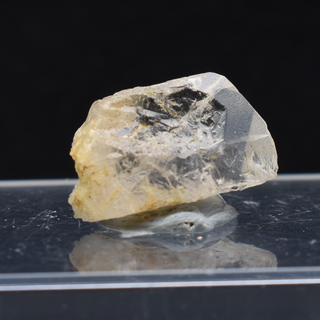 Phenakite, Phenacite RARE Crystal from Ukraine - 9ct, 1.78 grams, 1.7cm - Image 2